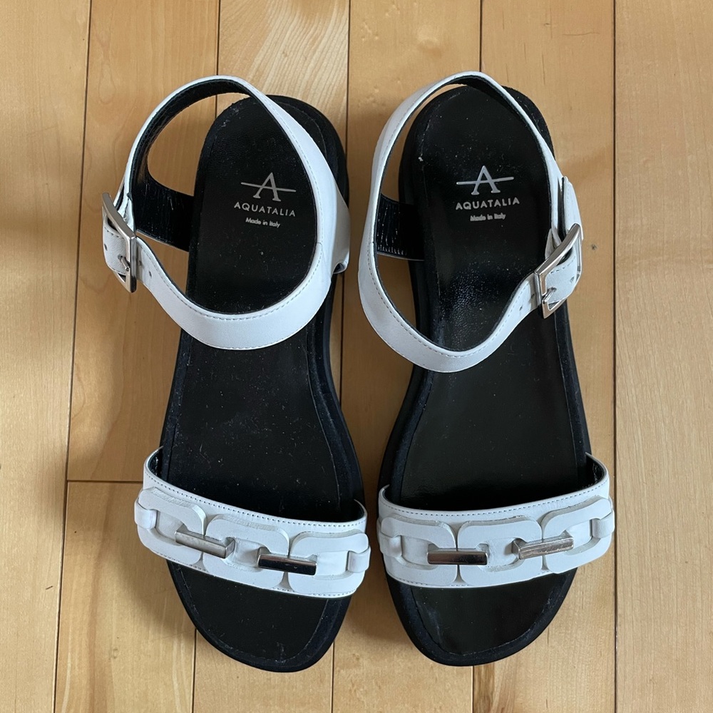 Aquatalia white sandals 7